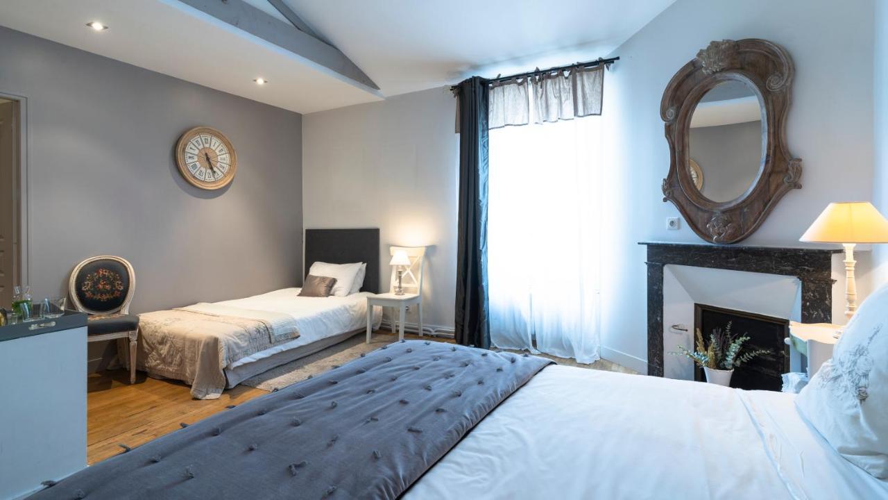 La Maison De Marc Пуатье Экстерьер фото